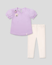 Conjunto camiseta lila con florecitas y leggins en rib para bebé niña