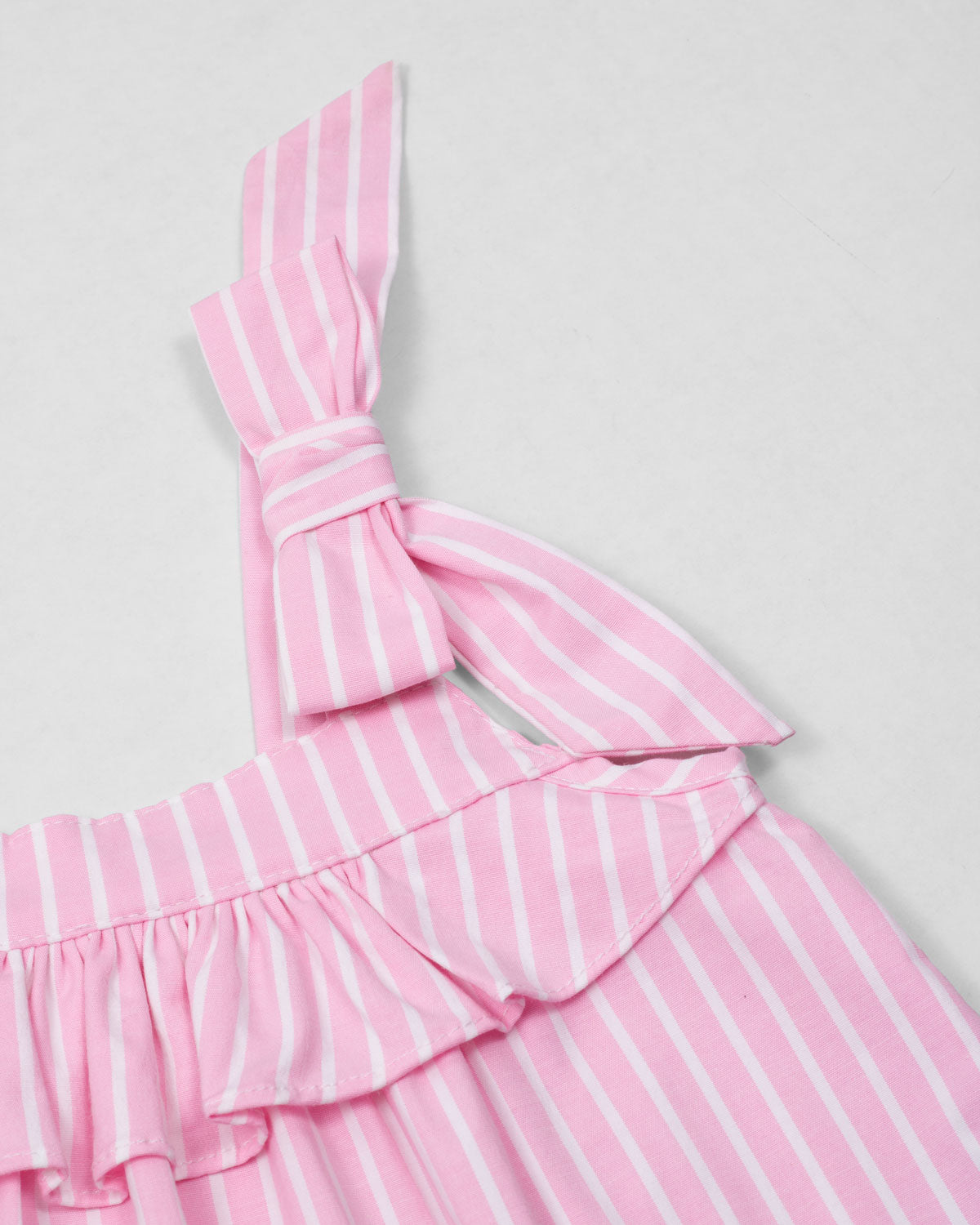 Conjunto blusa rosa con estampado de líneas y leggins con conejitos para bebé niña