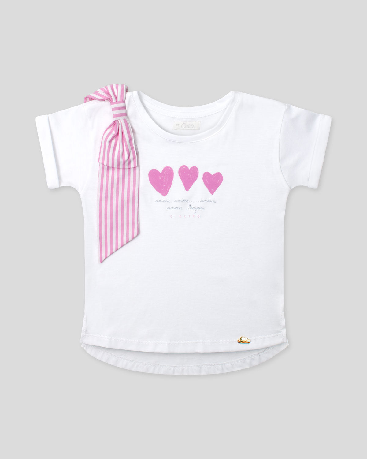 Camiseta blanca con estampado de corazones y moño en hombro de rayas rosa para niña
