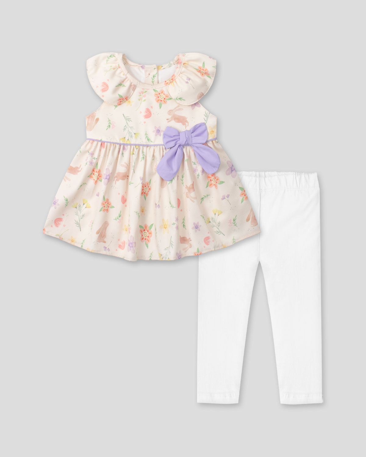 Conjunto blusa con estampado de flores, conejitos, con moño lila y leggins blanco para bebé niña