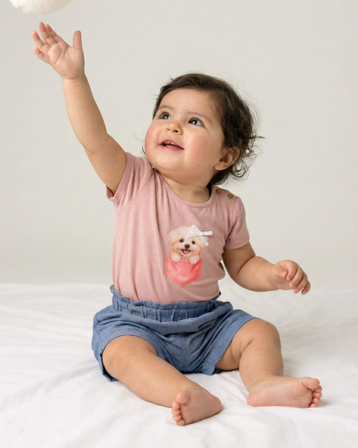 Conjunto body con estampado y short azul para bebé niña