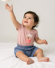 Conjunto body con estampado y short azul para bebé niña