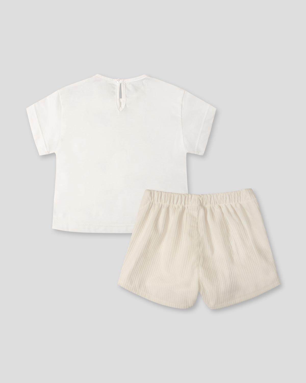 1185713-conjunto-atras.jpg