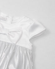 Vestido body con moño blanco satinado y plateado para bebé niña