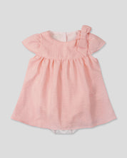 Vestido body rosa con detalle de líneas plateadas y moño en hombro para bebé niña
