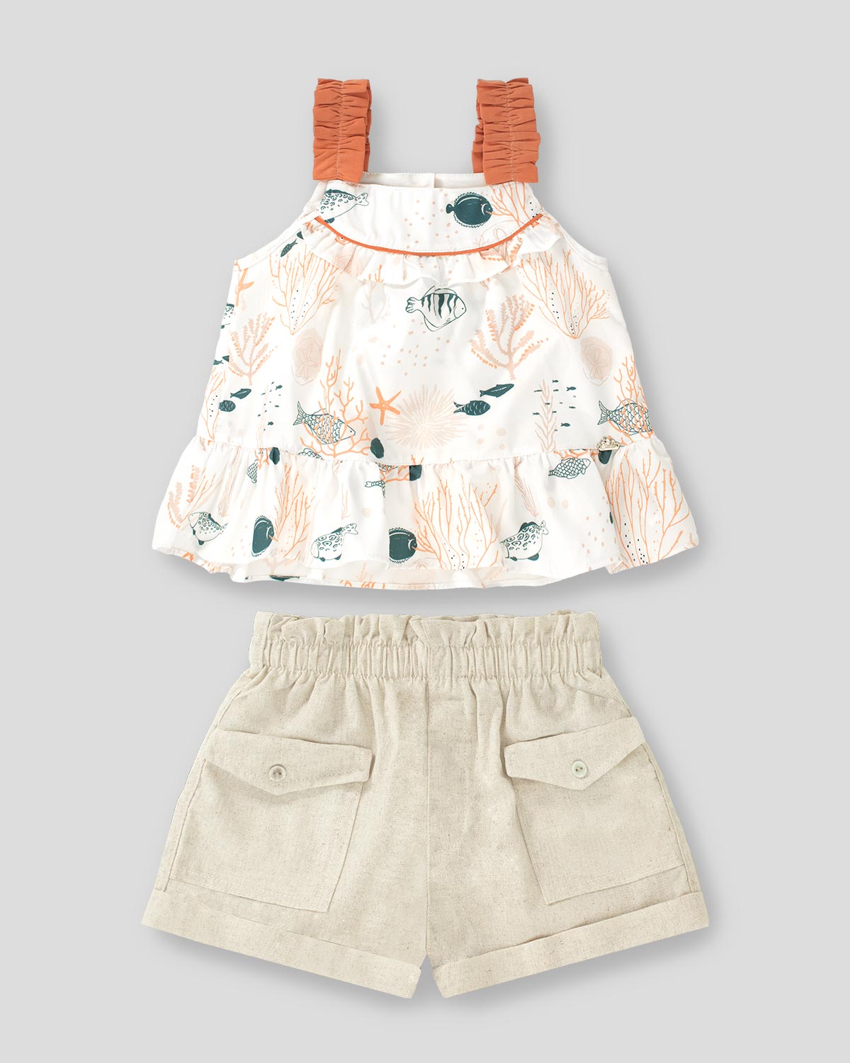 Conjunto blusa"Bajo el Mar"con short beige para niña