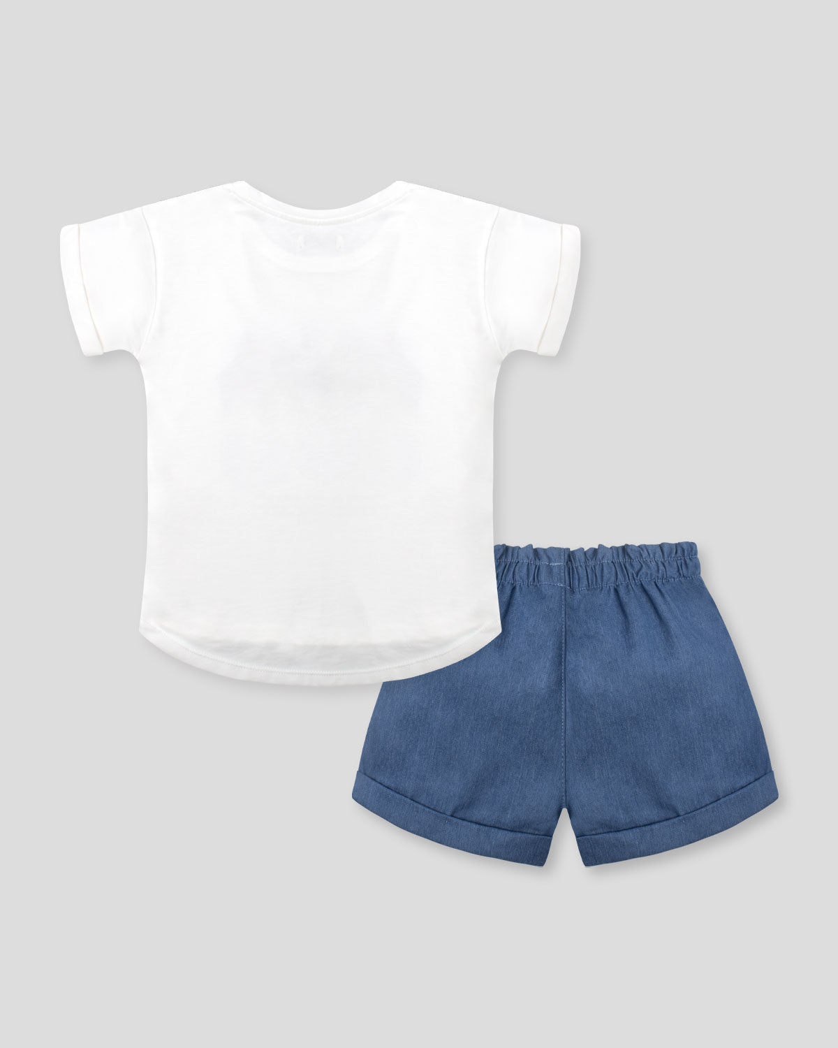 Conjunto camiseta estampada cherry y short azul para niña