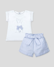 Conjunto blusa blanca de conejito y short de líneas azules con cinturón para niña