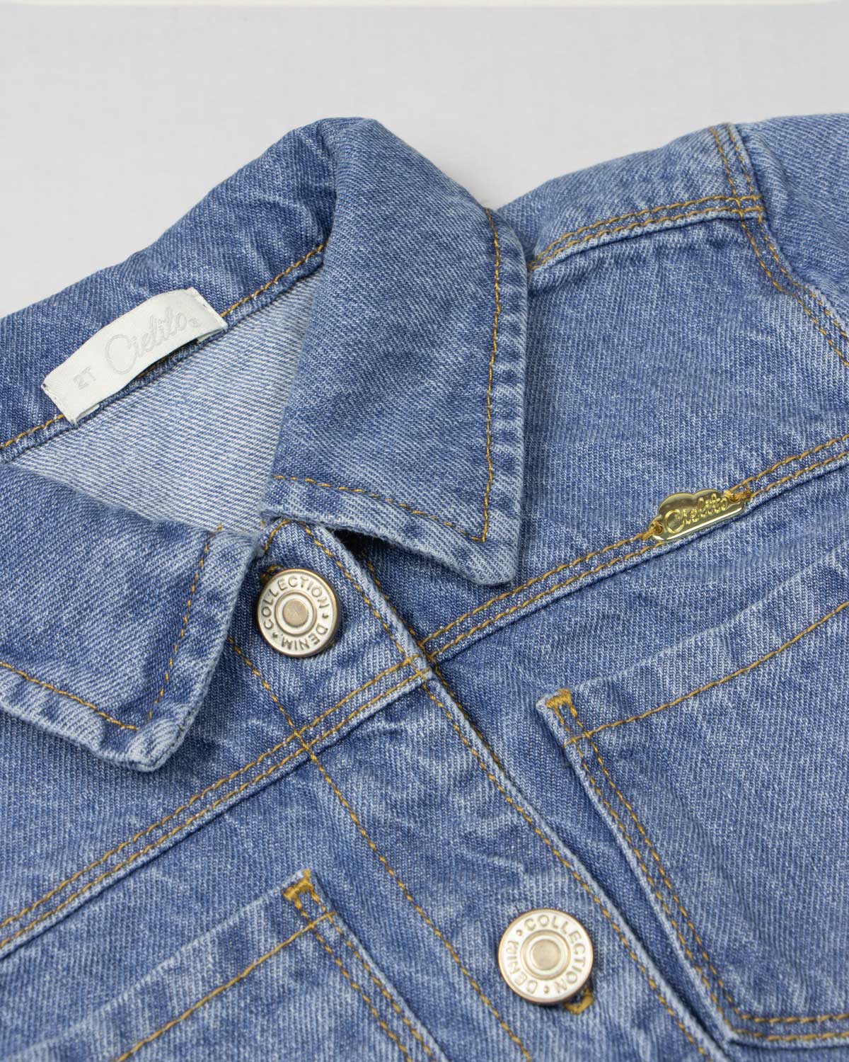 Chaqueta denim azul para niña