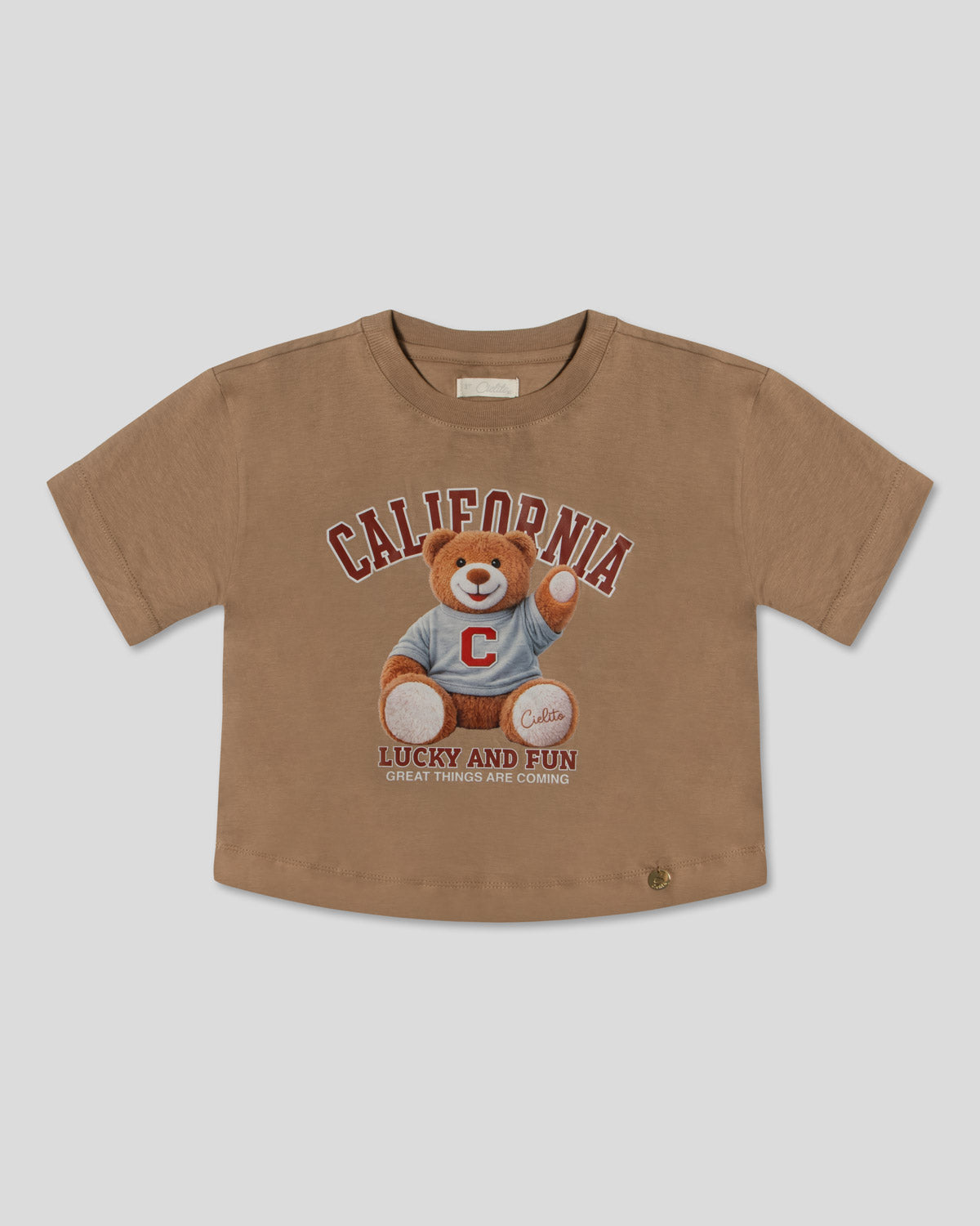 Camiseta café con estampado de osito '"California" para niña