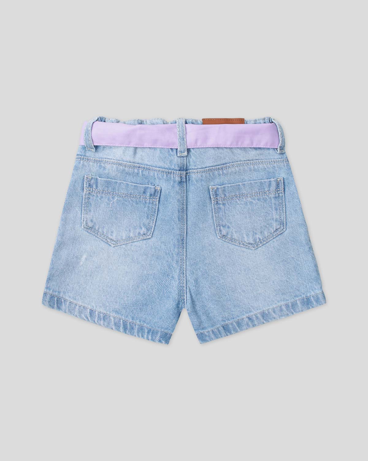 Short denim con aplique de flores y cinturón lila para niña