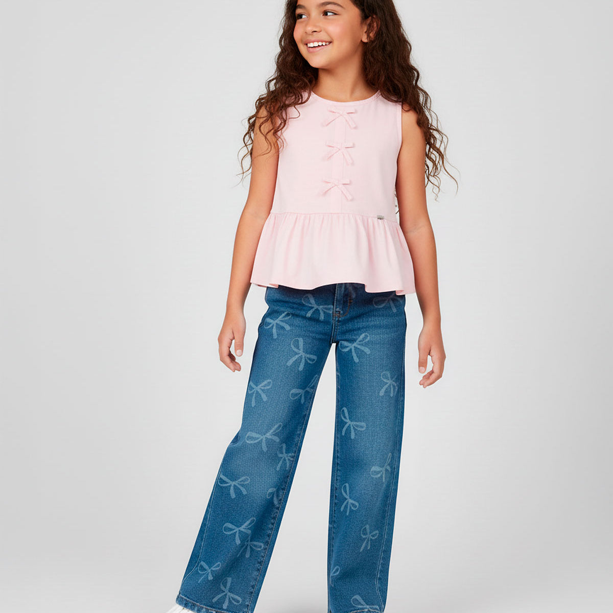 2385472-modelo.jpg