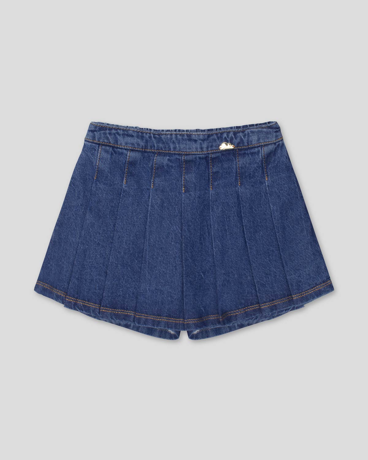Falda short con pliegues para niña