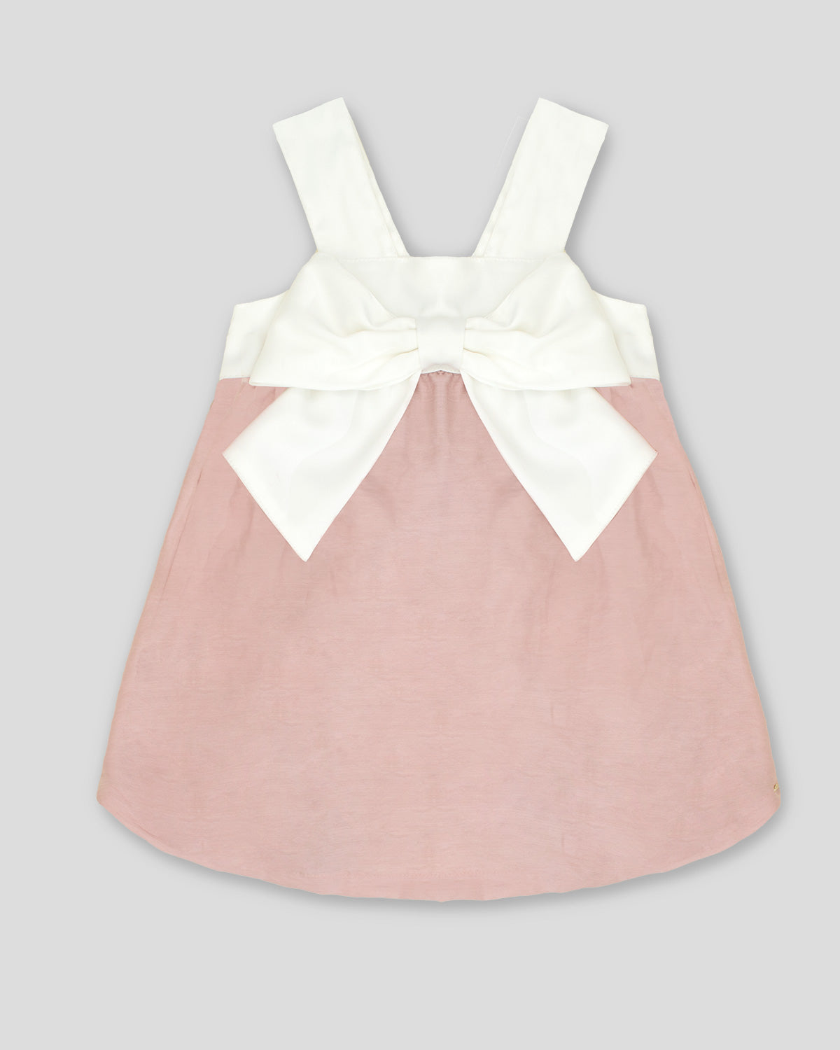 Vestido palo de rosa con moño y tiras blancas para niña