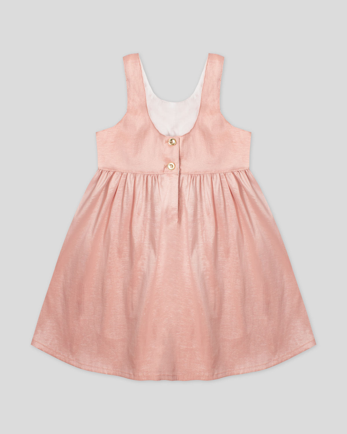 Vestido rosa con detalle de moño y botonadura en espalda para niña