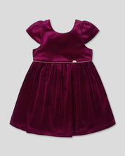 Vestido en velvet vinotinto con botonadura en espalda para niña