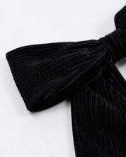 Moño pinza negro plisado para niña