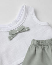Conjunto blanco y verde menta para peluche