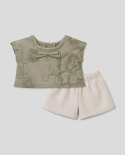 Conjunto verde y short para peluche