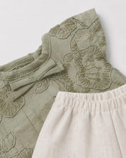 Conjunto verde y short para peluche