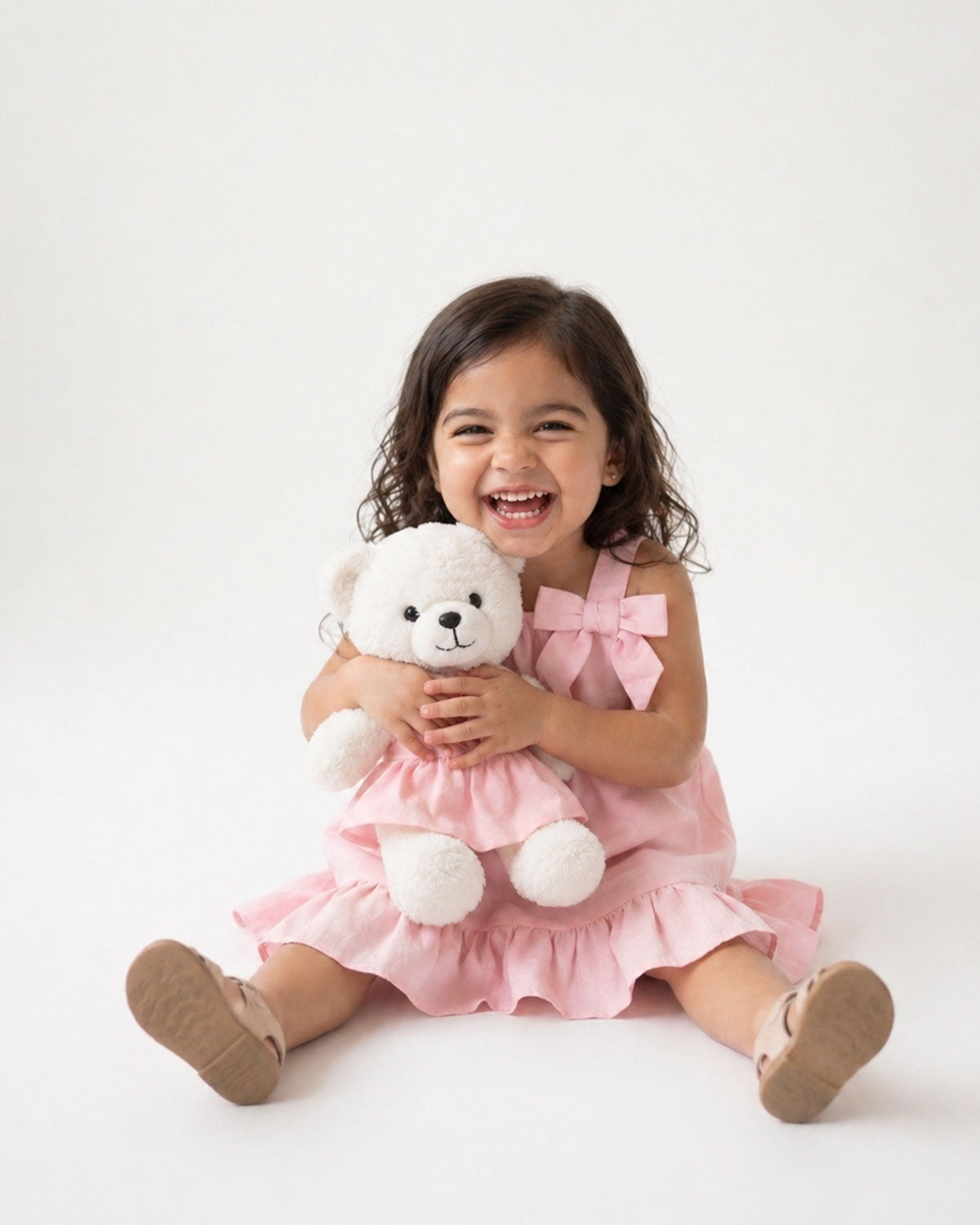 FR40007-modelo-con-oso-1.jpg