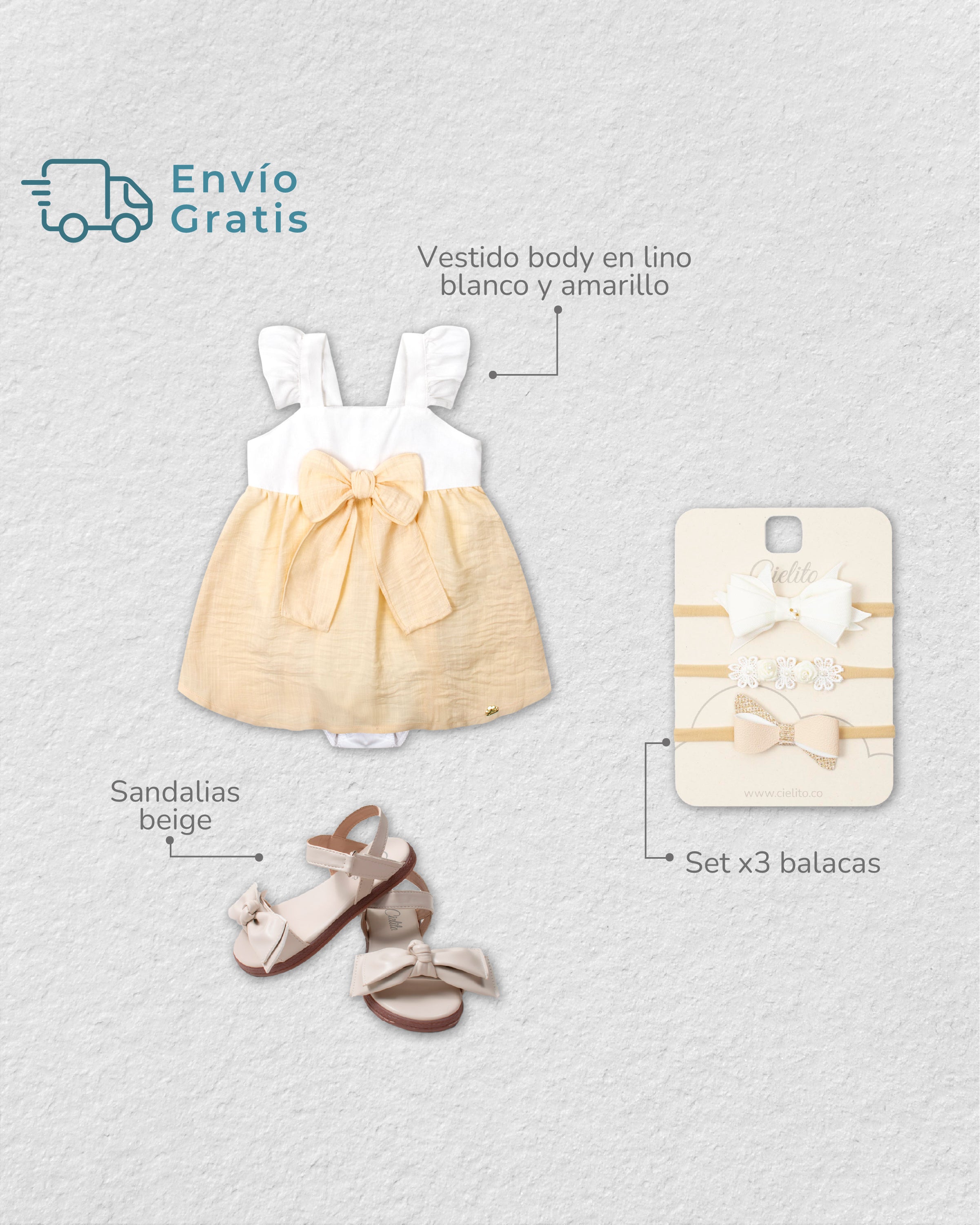 Total look de balacas, vestido body y sandalias para bebé niña.