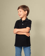 Camiseta polo pique algodón negro para niño