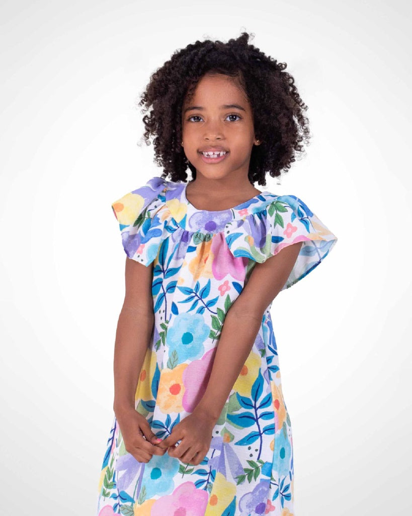 Vestido floral con boleros y botonadura en espalda para niña