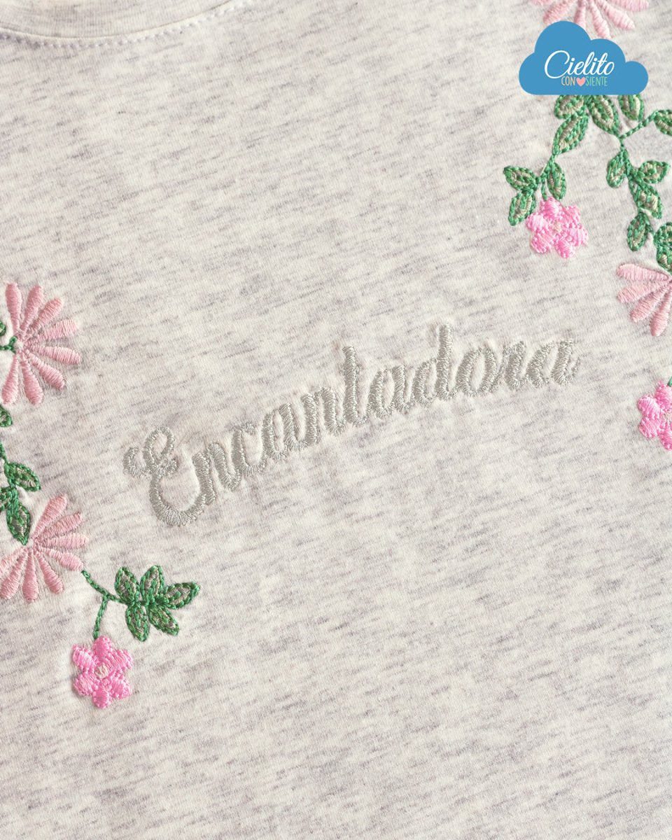 Camiseta gris con bordado de flores y boleros para niña - Cielito