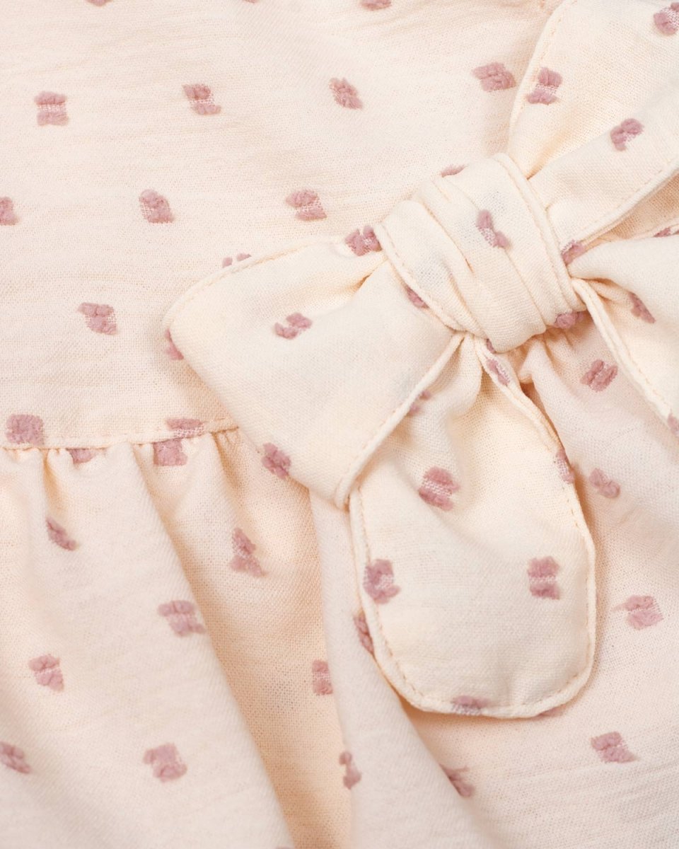 Conjunto blusa crema con puntos y pantalón rosado para bebé niña - Cielito