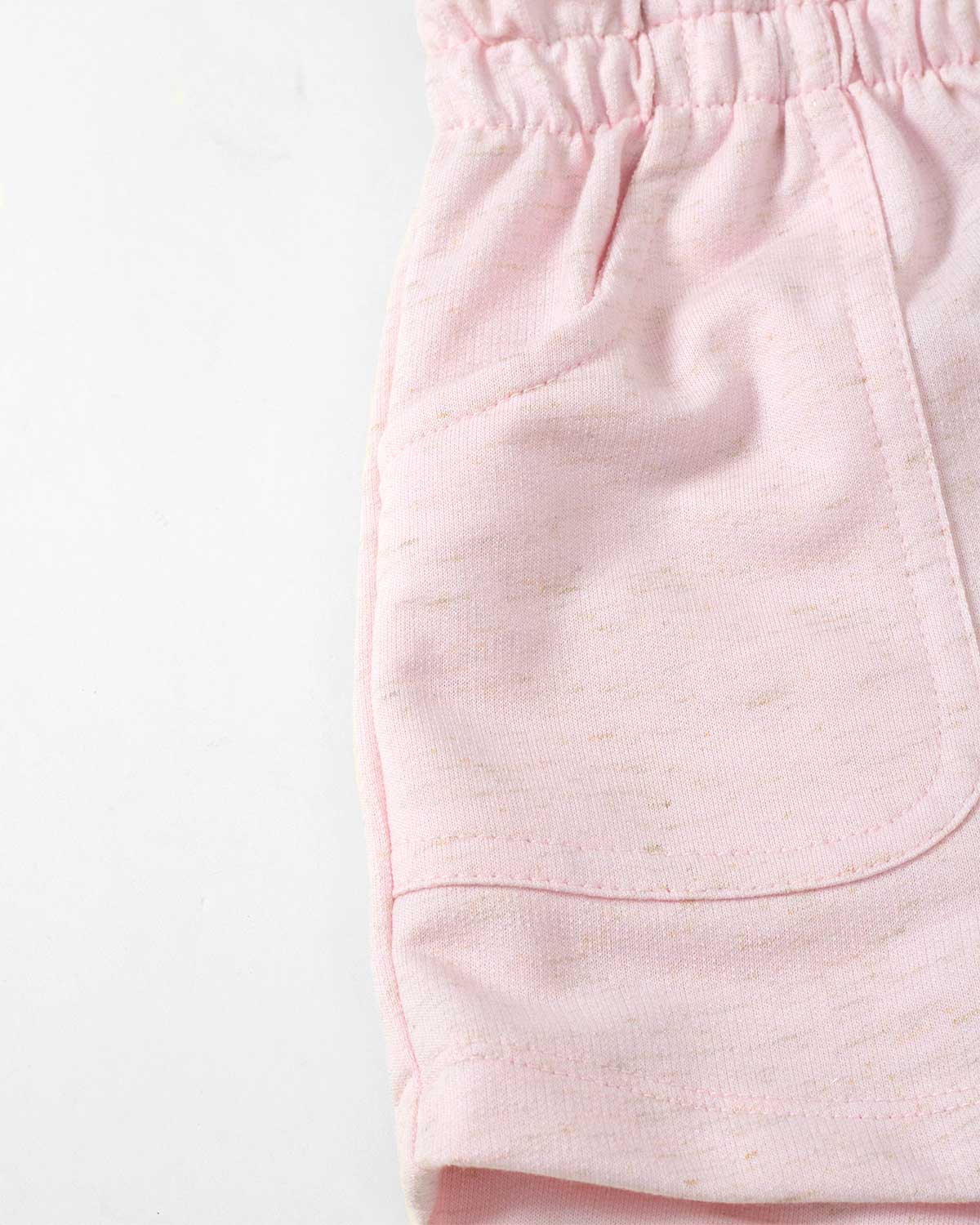 Short rosado con bolsillos para niña